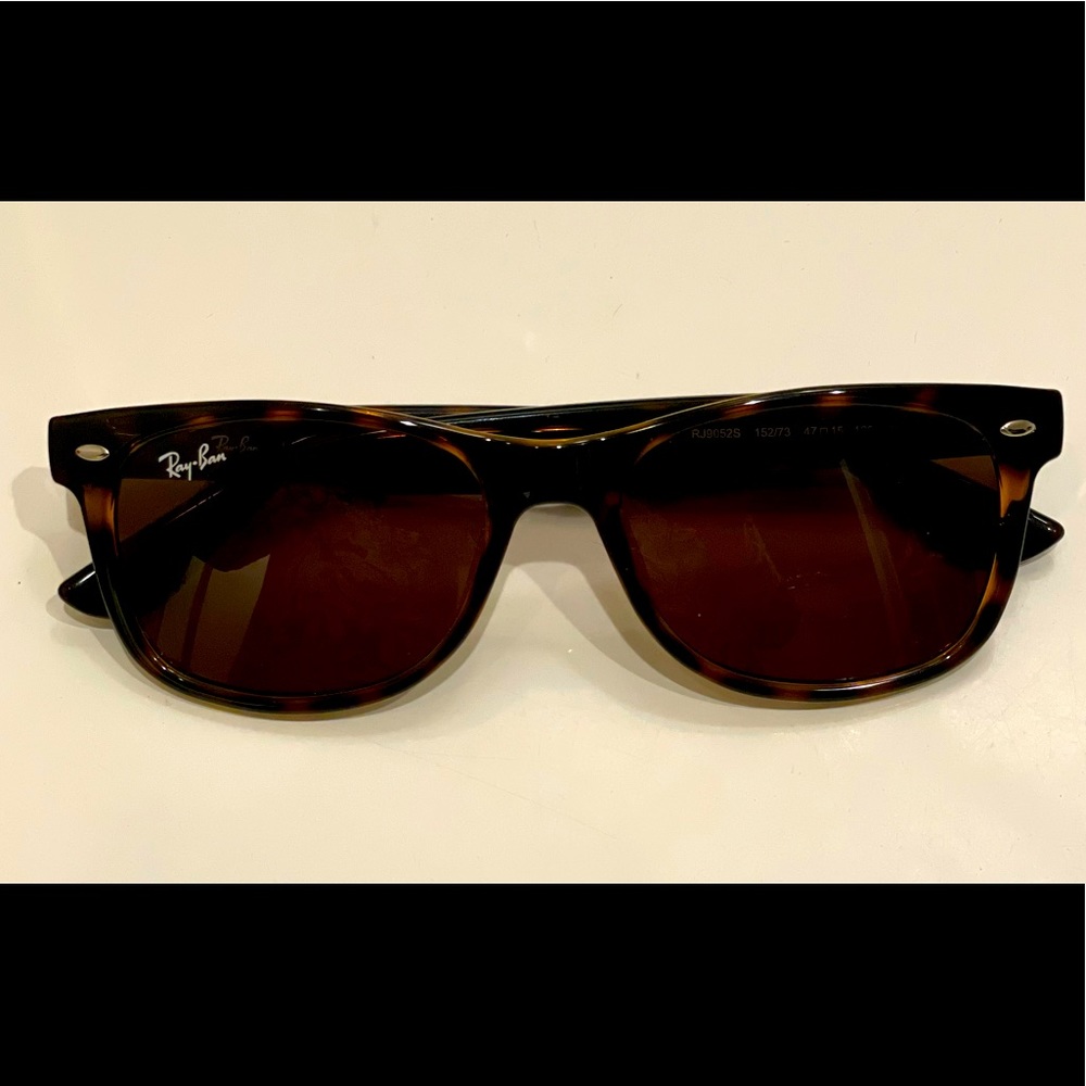 Girls Youth Ray-Ban Tortoise Shell Sunglasses